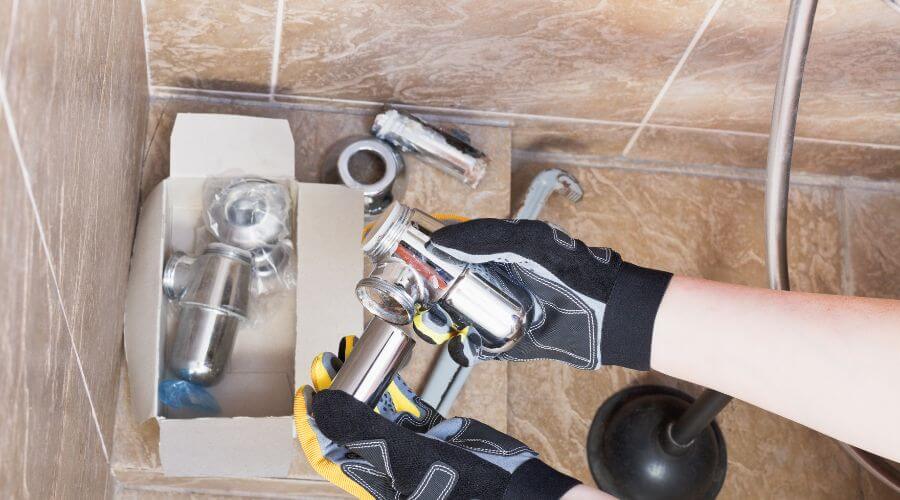 Professional gutter cleaning in Leeds, UT